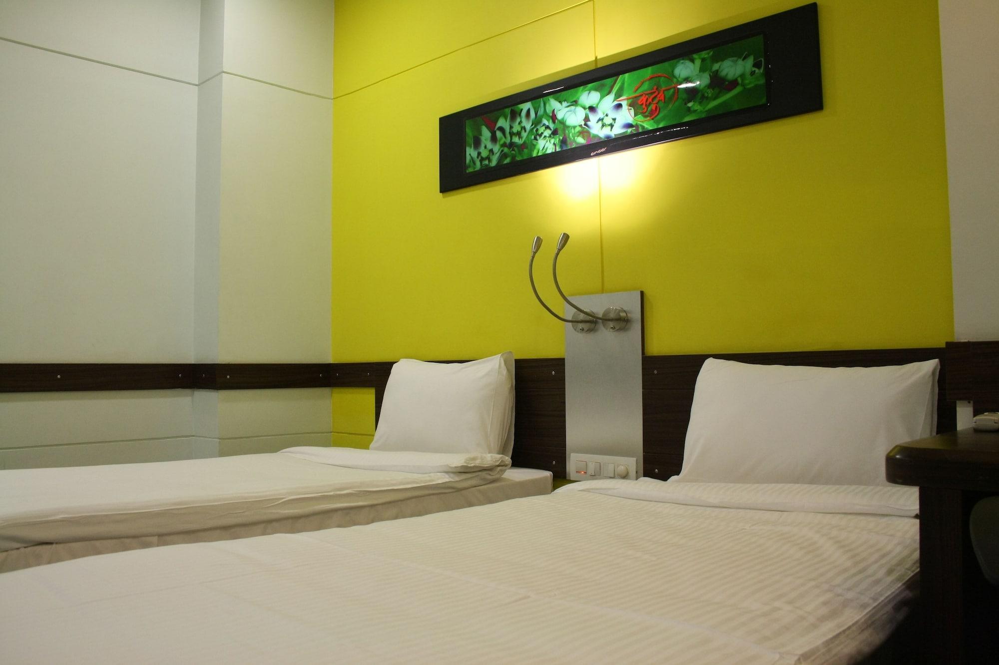 Faridabad Hotel ภายนอก รูปภาพ
