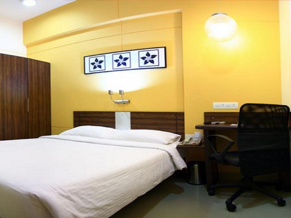 Faridabad Hotel ภายนอก รูปภาพ