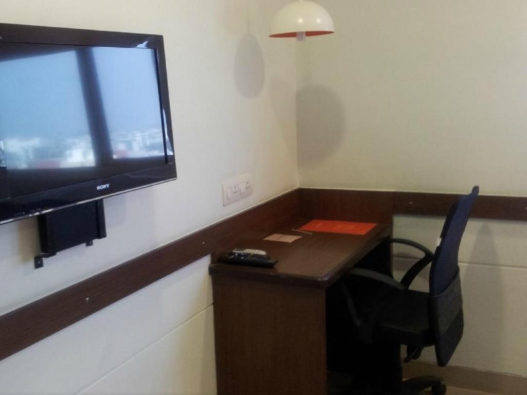 Faridabad Hotel ภายนอก รูปภาพ